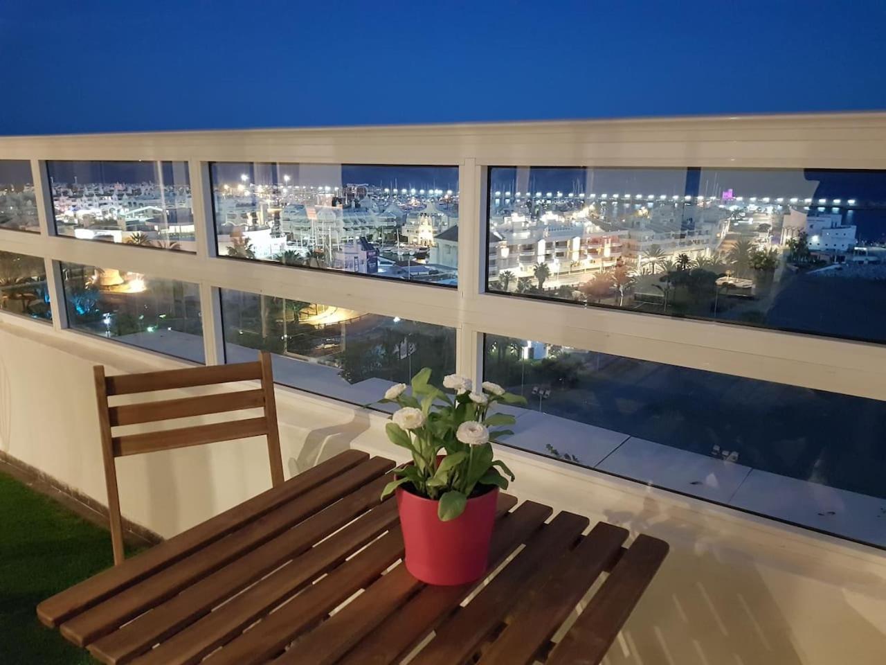 Апартаменти Panoramic Seaview Puerto Marina Бенальмадена Екстер'єр фото
